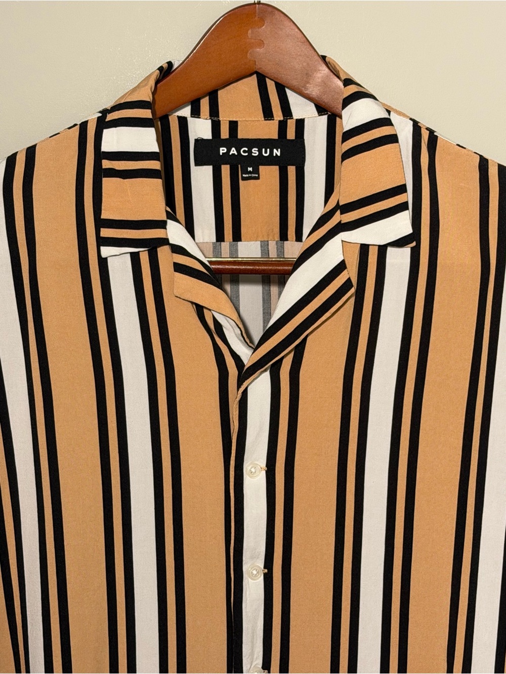 PacSun Vertical Stripe Short-Sleeve Button-Up in Tan, White & Black